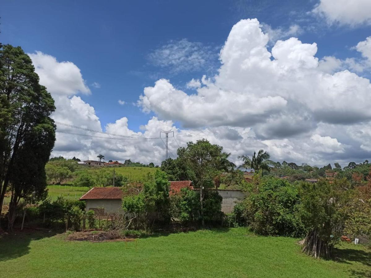 Chacara Em Ibiuna Sao Roque A 70Km De Sp Com Piscina E Wi-Fi Villa Exterior photo